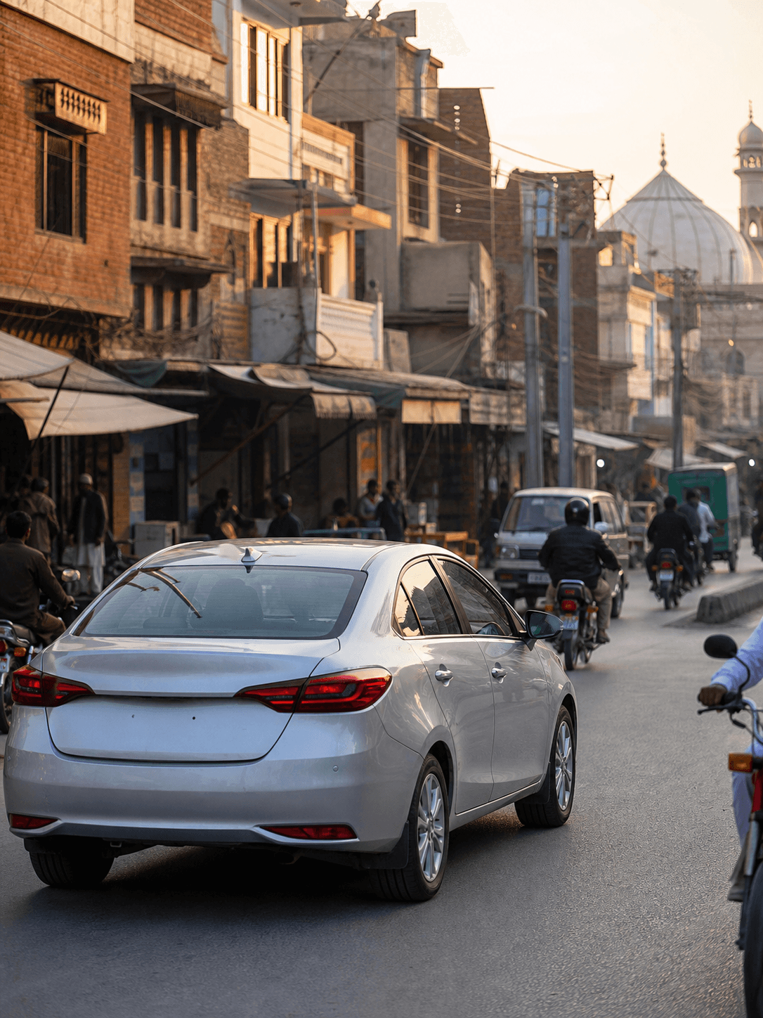 Busy Rawalpindi street served by twin-city taxi journeys