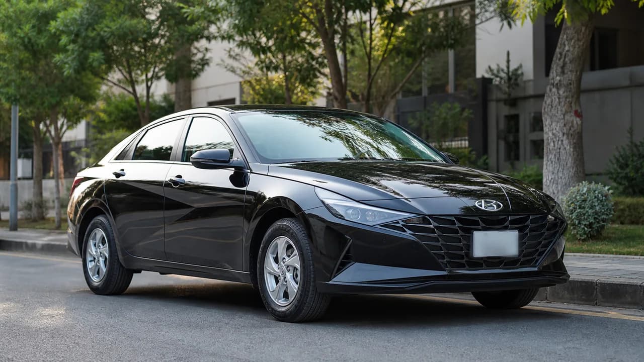 Hyundai Elantra for hire with driver in Islamabad